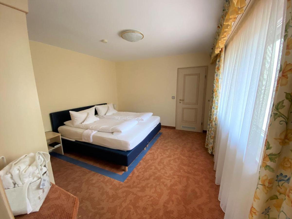 Rothfuss Hotel