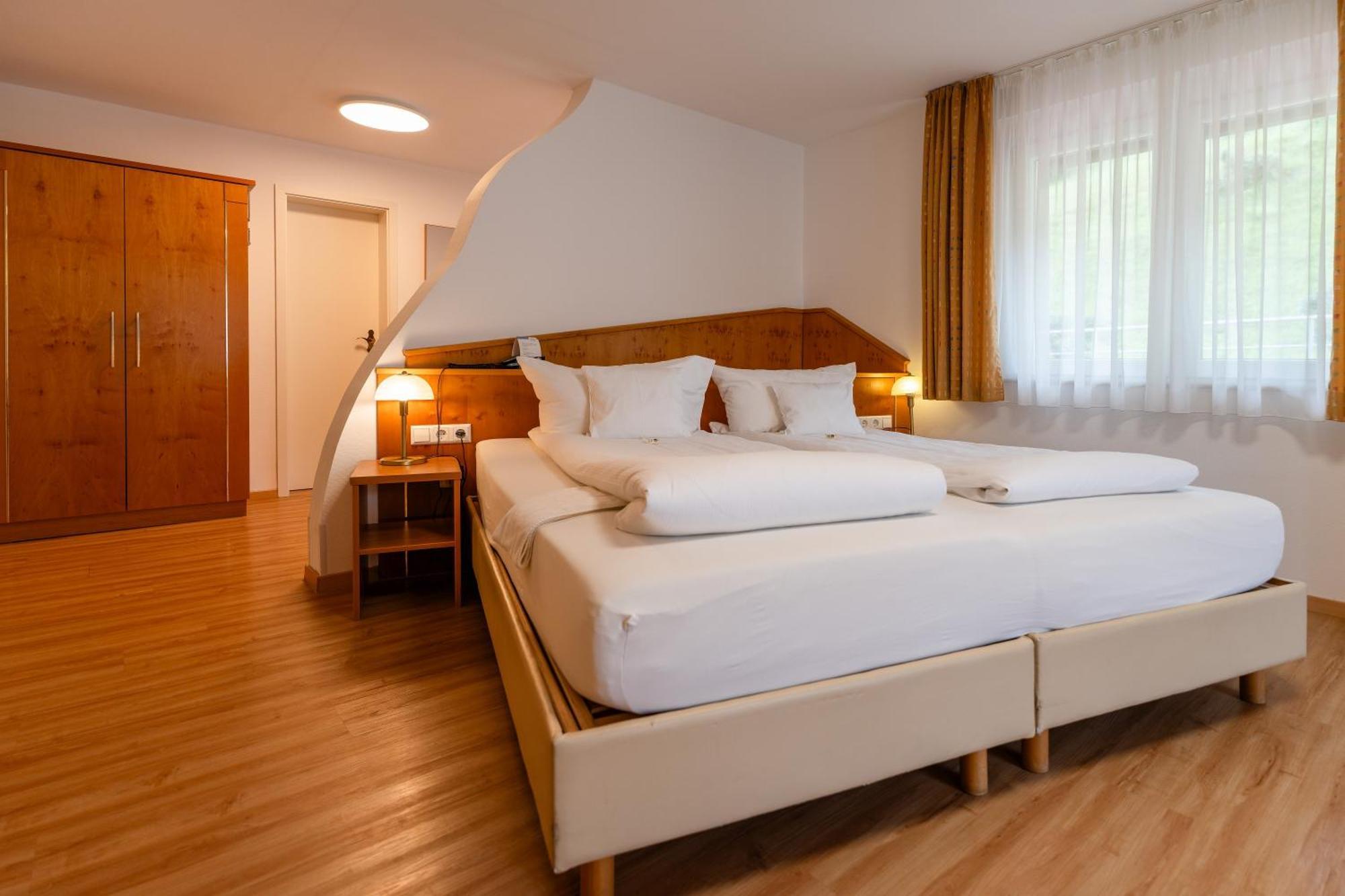 Rothfuss Hotel
