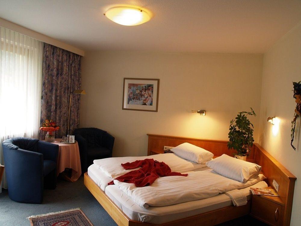 Rothfuss Hotel 4*